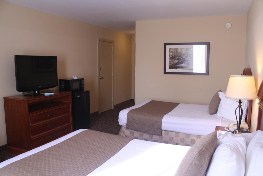 The Inn At Cobleskill الغرفة الصورة
