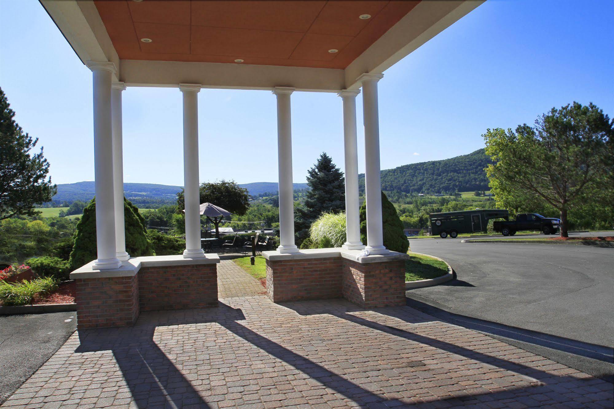 The Inn At Cobleskill المظهر الخارجي الصورة